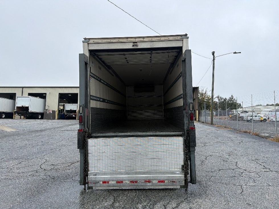 Refrigerated Truck-Light and Medium Duty Trucks-Hino-2019-338-Forest Park-GA-133,423\n\t\tmiles-$ 51,750 - Image 8