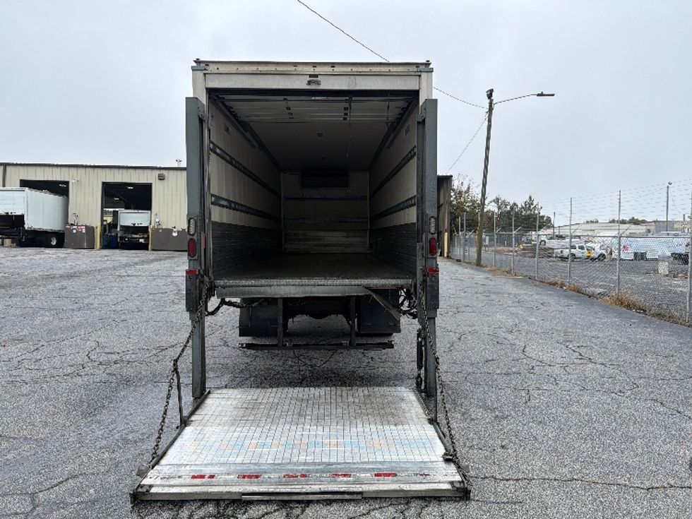 Refrigerated Truck-Light and Medium Duty Trucks-Hino-2019-338-Forest Park-GA-133,423\n\t\tmiles-$ 51,750 - Image 9