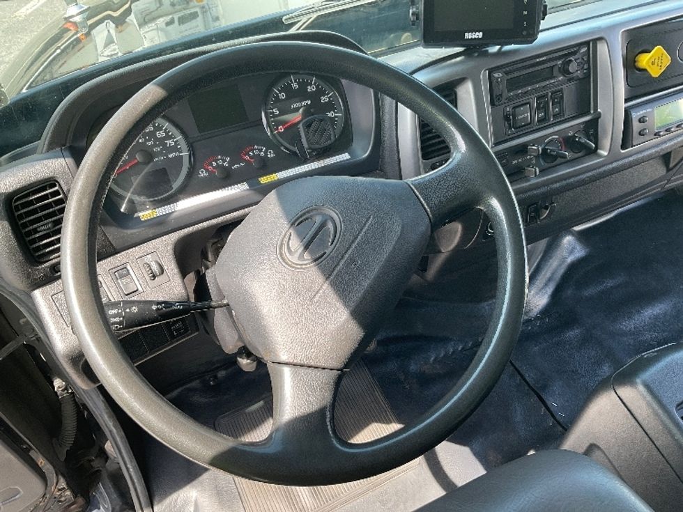 Refrigerated Truck-Light and Medium Duty Trucks-Hino-2019-338-Harrisburg-PA-202,622\n\t\tmiles-$ 32,500 - Image 18