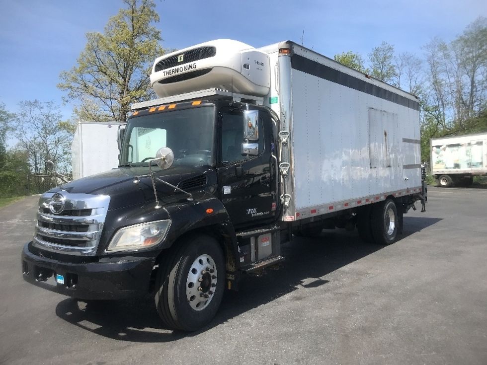 Refrigerated Truck-Light and Medium Duty Trucks-Hino-2019-338-Harrisburg-PA-280,738\n\t\tmiles-$ 21,750 - Image 3