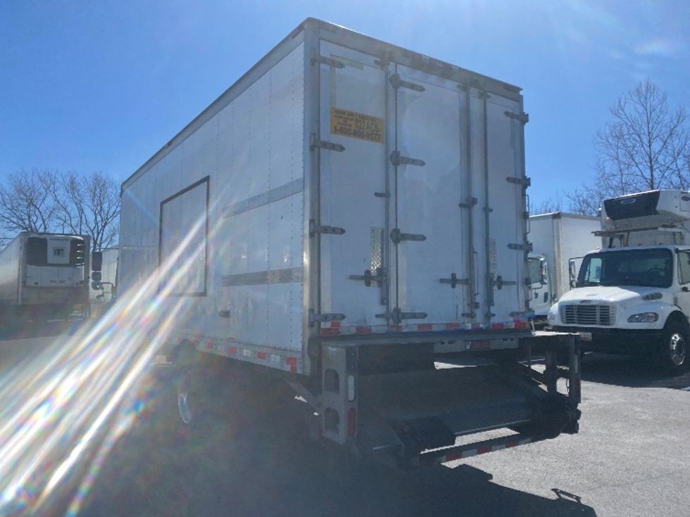 Refrigerated Truck-Light and Medium Duty Trucks-Hino-2019-338-Jessup-MD-203,720\n\t\tmiles-$ 35,500 - Image 5