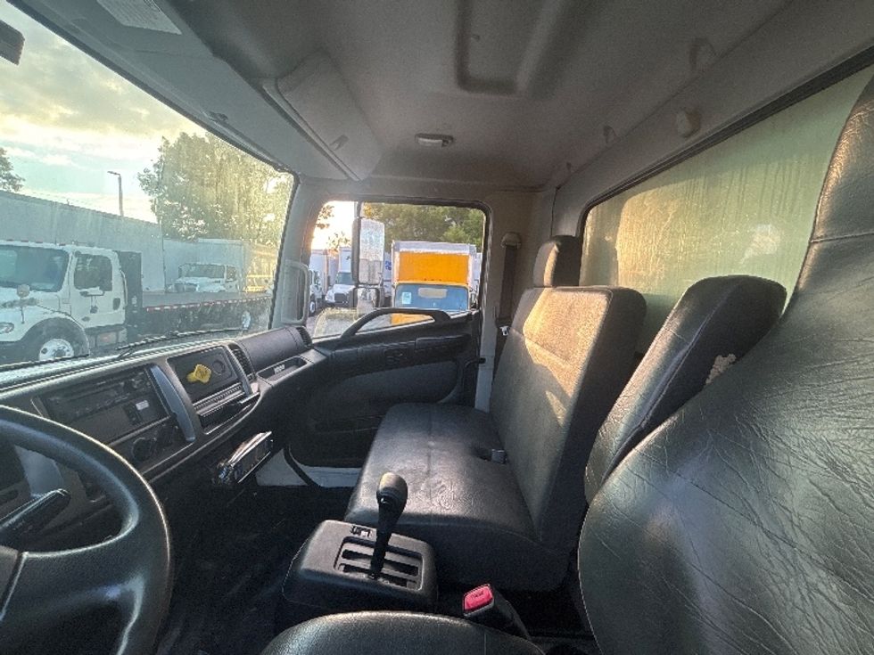Refrigerated Truck-Light and Medium Duty Trucks-Hino-2019-338-Medley-FL-159,234\n\t\tmiles-$ 52,750 - Image 18