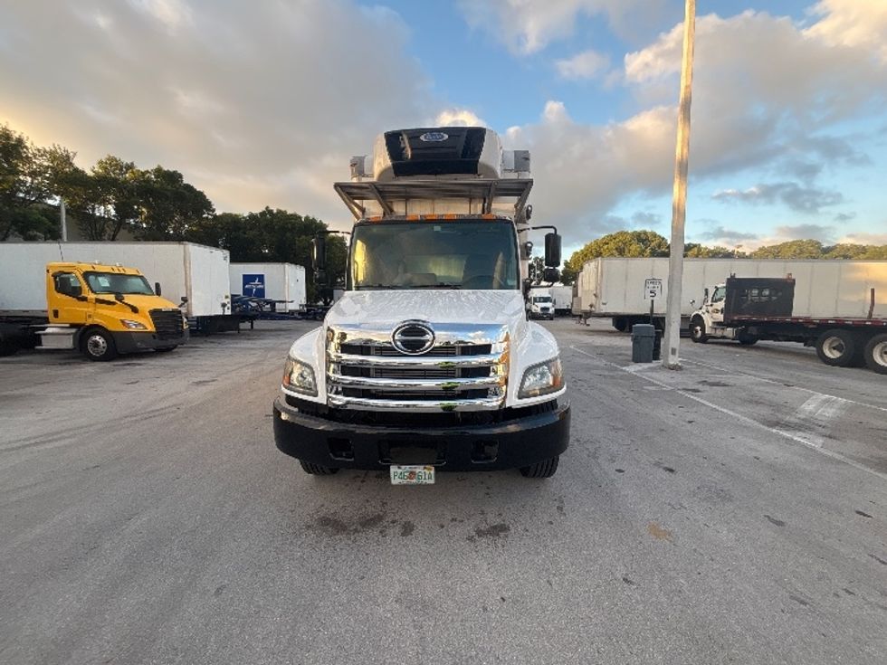 Refrigerated Truck-Light and Medium Duty Trucks-Hino-2019-338-Medley-FL-159,234\n\t\tmiles-$ 52,750 - Image 2
