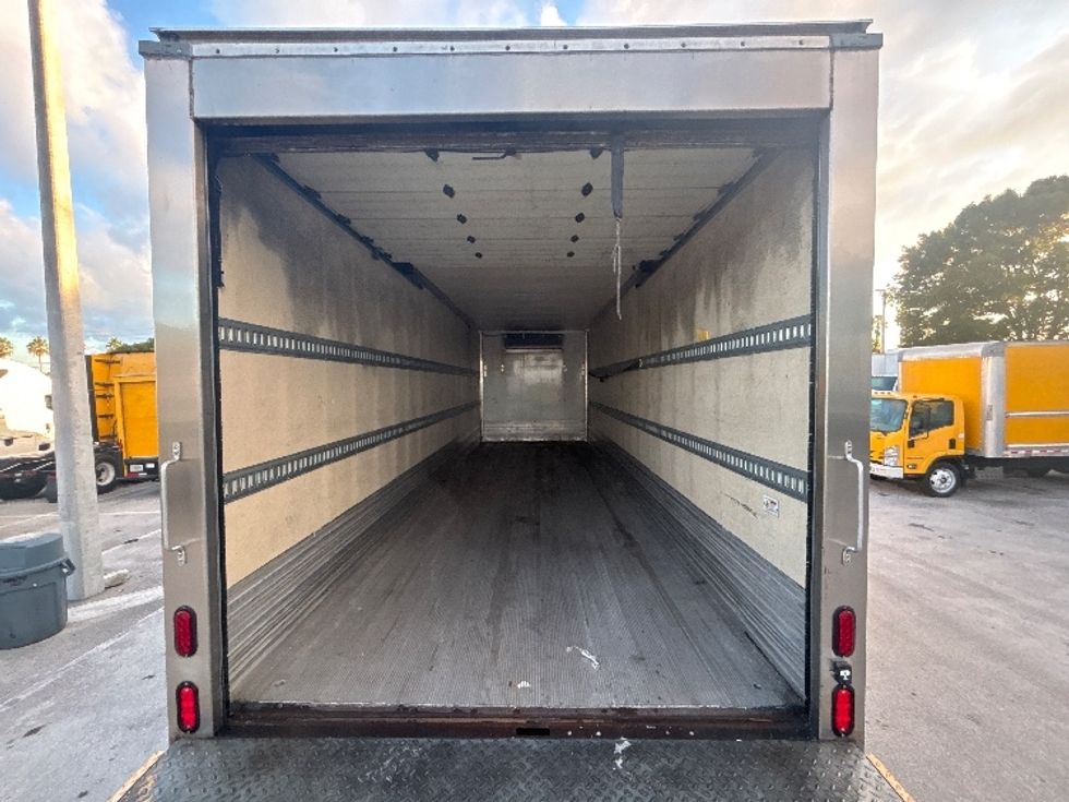 Refrigerated Truck-Light and Medium Duty Trucks-Hino-2019-338-Medley-FL-159,234\n\t\tmiles-$ 52,750 - Image 8