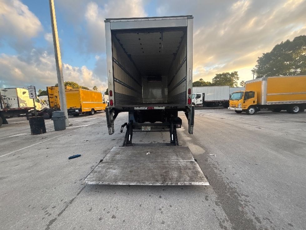 Refrigerated Truck-Light and Medium Duty Trucks-Hino-2019-338-Medley-FL-159,234\n\t\tmiles-$ 52,750 - Image 9