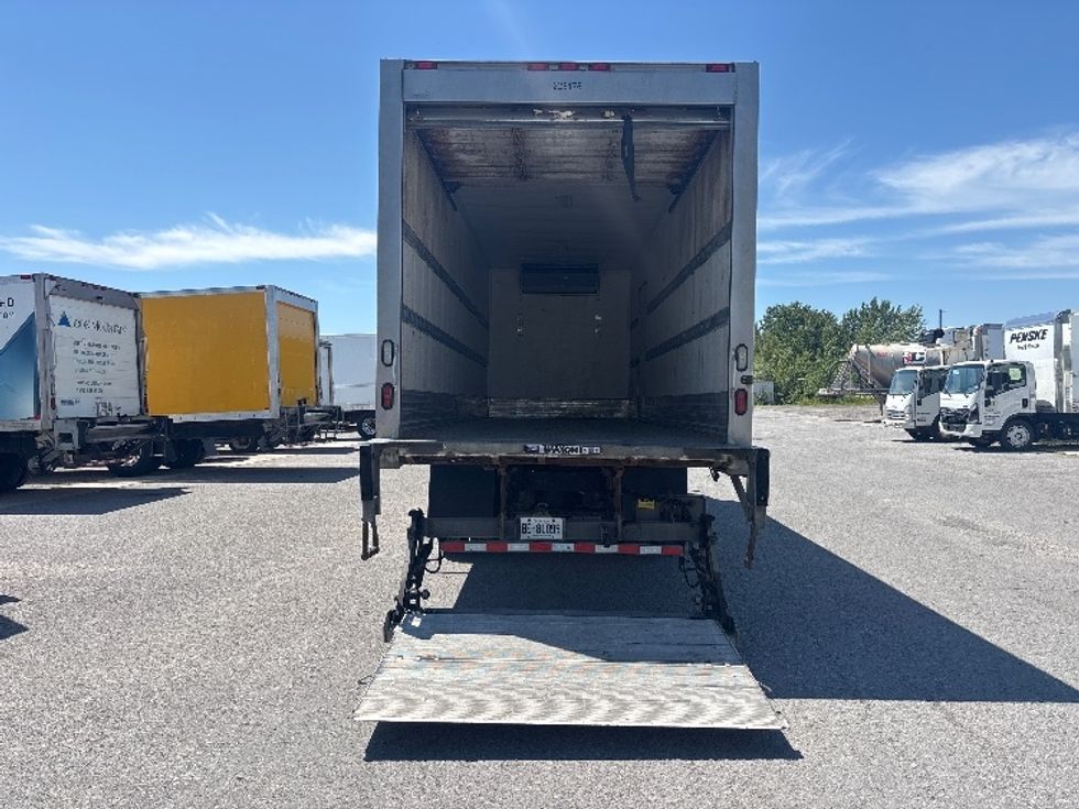 Refrigerated Truck-Light and Medium Duty Trucks-Hino-2019-338-Ottawa-ON-264,394\n\t\tkm-$ 78,000 - Image 9