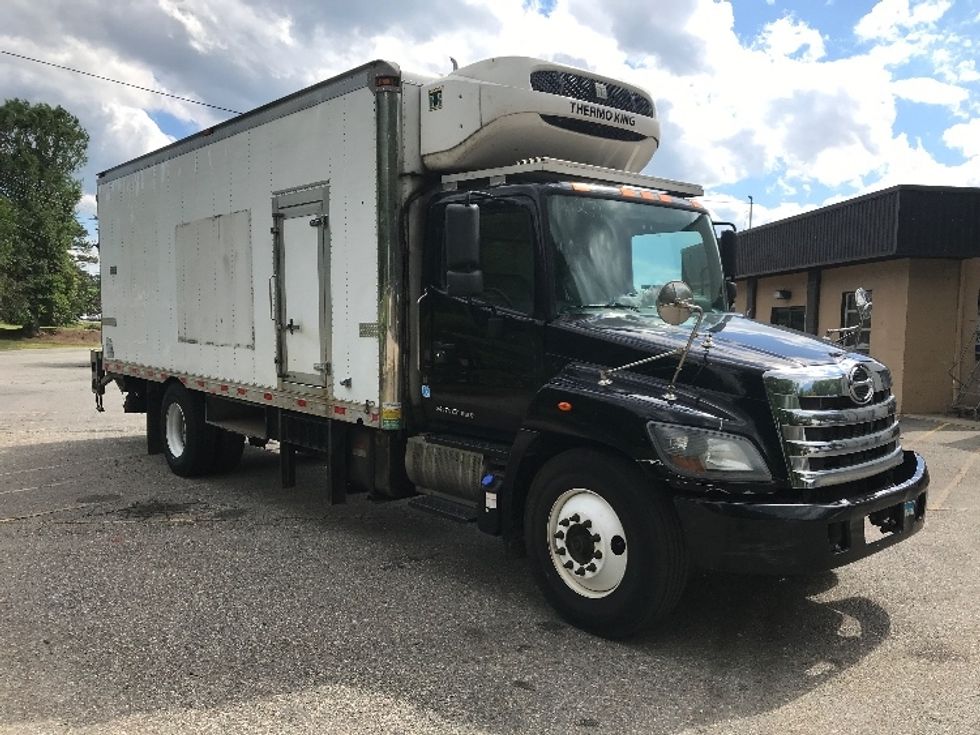 Refrigerated Truck-Light and Medium Duty Trucks-Hino-2019-338-Prince George-VA-210,648\n\t\tmiles-$ 32,000 - Image 1