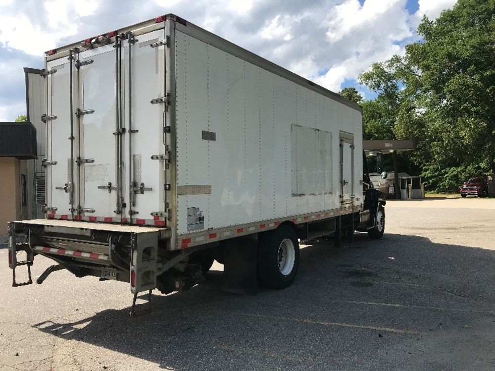 Refrigerated Truck-Light and Medium Duty Trucks-Hino-2019-338-Prince George-VA-210,648\n\t\tmiles-$ 32,000 - Image 13