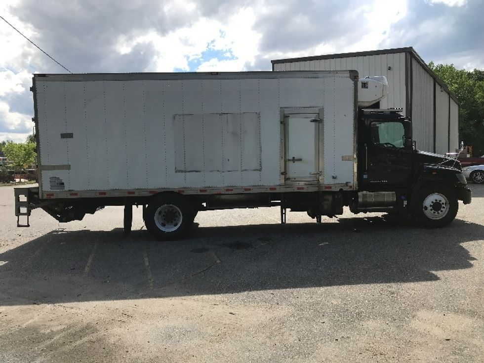 Refrigerated Truck-Light and Medium Duty Trucks-Hino-2019-338-Prince George-VA-210,648\n\t\tmiles-$ 32,000 - Image 15