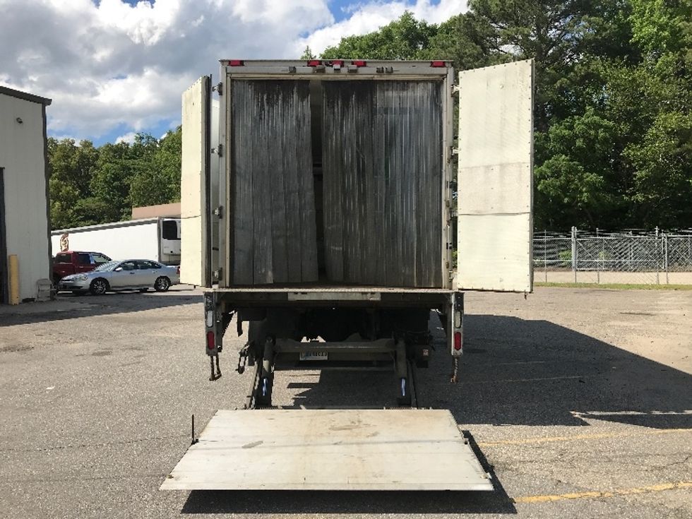 Refrigerated Truck-Light and Medium Duty Trucks-Hino-2019-338-Prince George-VA-210,648\n\t\tmiles-$ 32,000 - Image 9