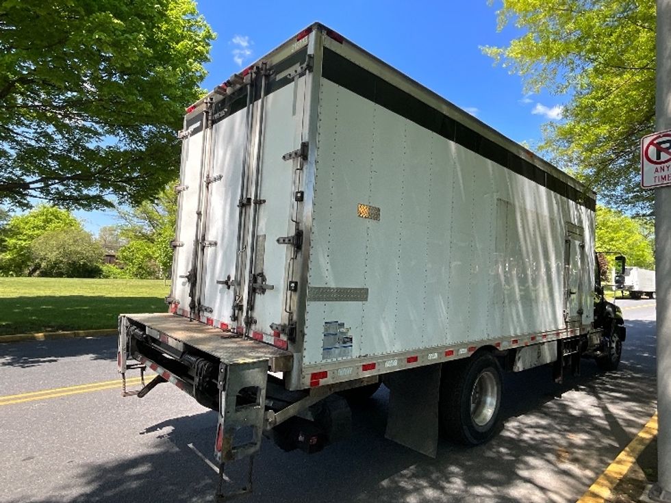 Refrigerated Truck-Light and Medium Duty Trucks-Hino-2019-338-Reading-PA-158,831\n\t\tmiles-$ 26,750 - Image 13