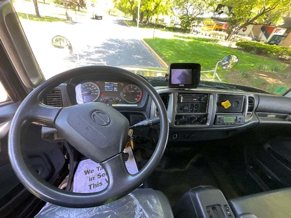 Refrigerated Truck-Light and Medium Duty Trucks-Hino-2019-338-Reading-PA-158,831\n\t\tmiles-$ 26,750 - Image 19