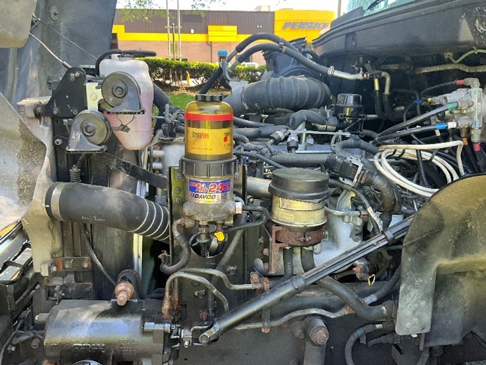 Refrigerated Truck-Light and Medium Duty Trucks-Hino-2019-338-Reading-PA-158,831\n\t\tmiles-$ 26,750 - Image 24