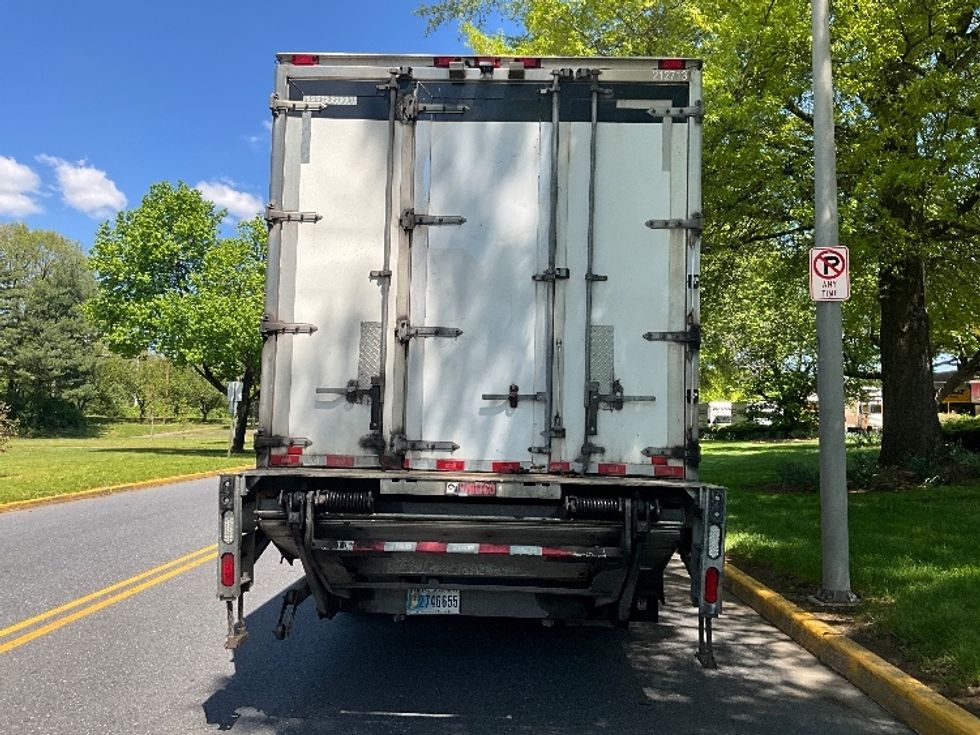 Refrigerated Truck-Light and Medium Duty Trucks-Hino-2019-338-Reading-PA-158,831\n\t\tmiles-$ 26,750 - Image 7