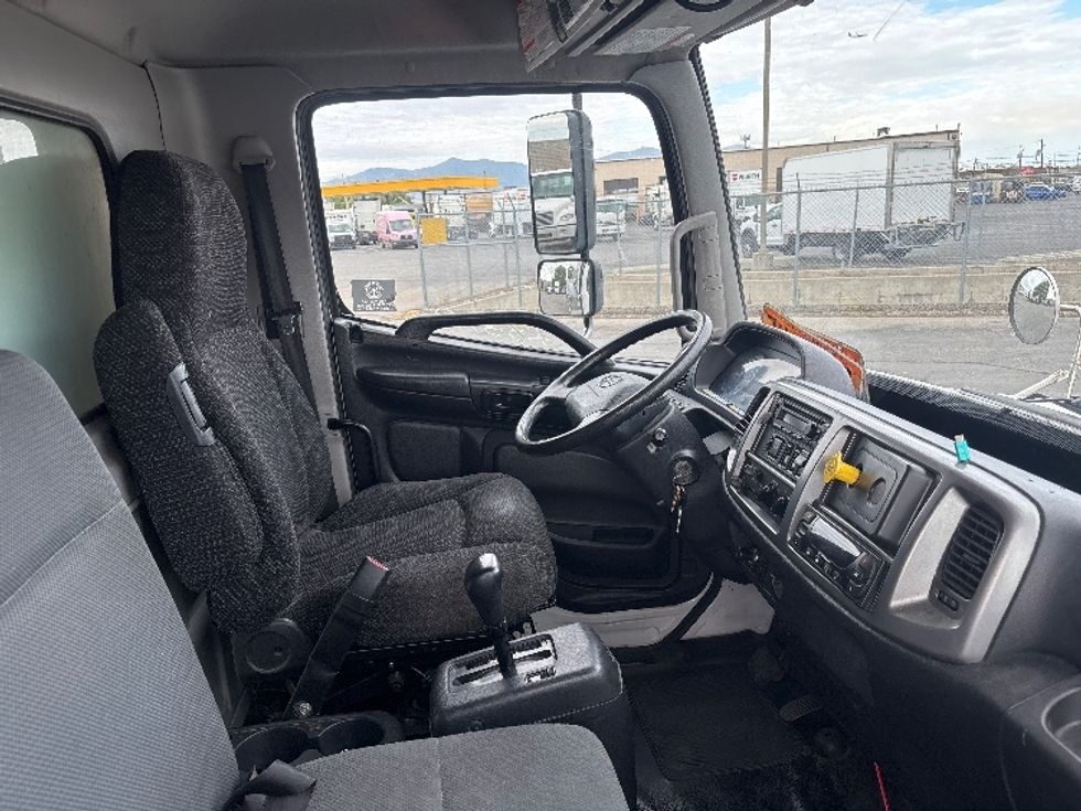 Refrigerated Truck-Light and Medium Duty Trucks-Hino-2019-338-Salt Lake City-UT-70,868\n\t\tmiles-$ 60,000 - Image 21