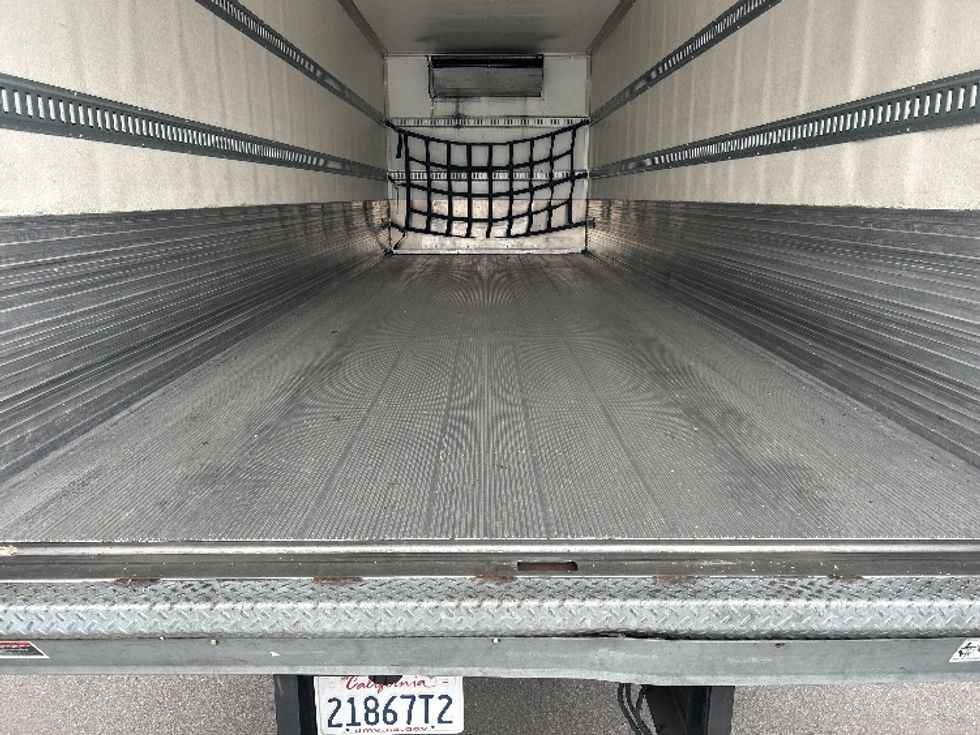 Refrigerated Truck-Light and Medium Duty Trucks-Hino-2019-338-San Diego-CA-85,111\n\t\tmiles-$ 57,000 - Image 10