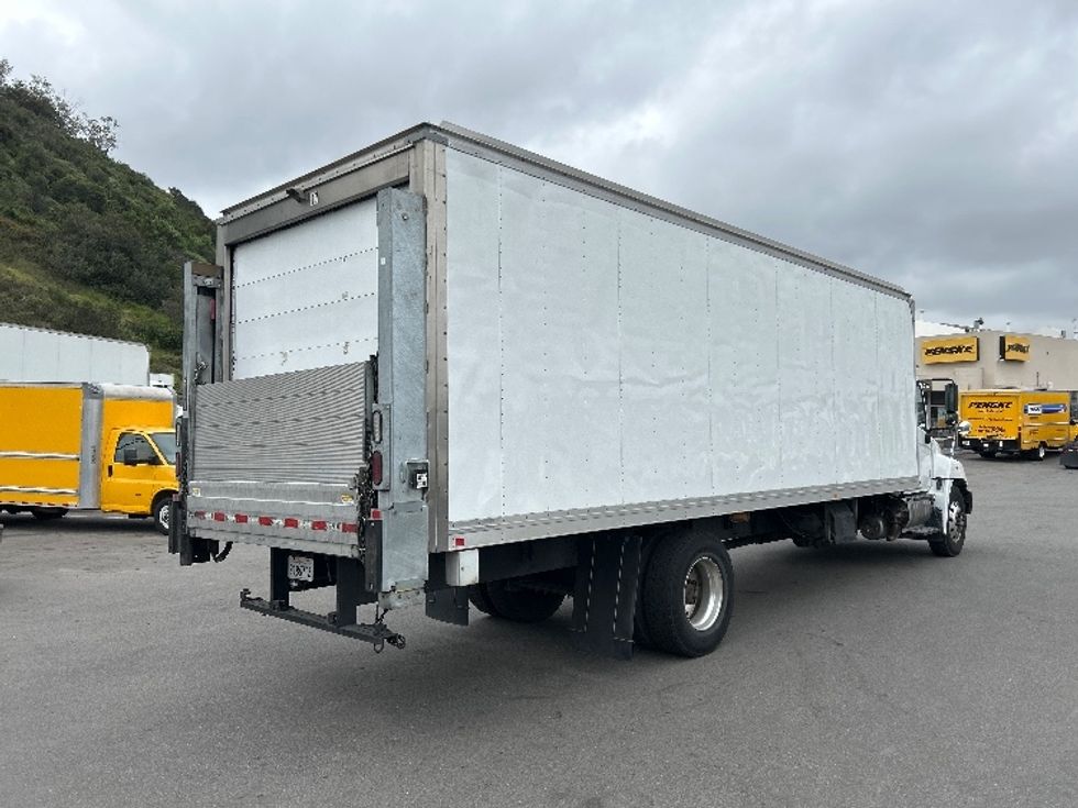 Refrigerated Truck-Light and Medium Duty Trucks-Hino-2019-338-San Diego-CA-85,111\n\t\tmiles-$ 57,000 - Image 13