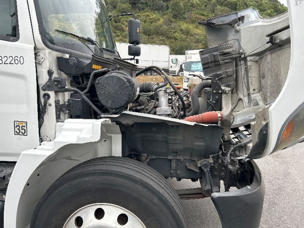 Refrigerated Truck-Light and Medium Duty Trucks-Hino-2019-338-San Diego-CA-85,111\n\t\tmiles-$ 57,000 - Image 23