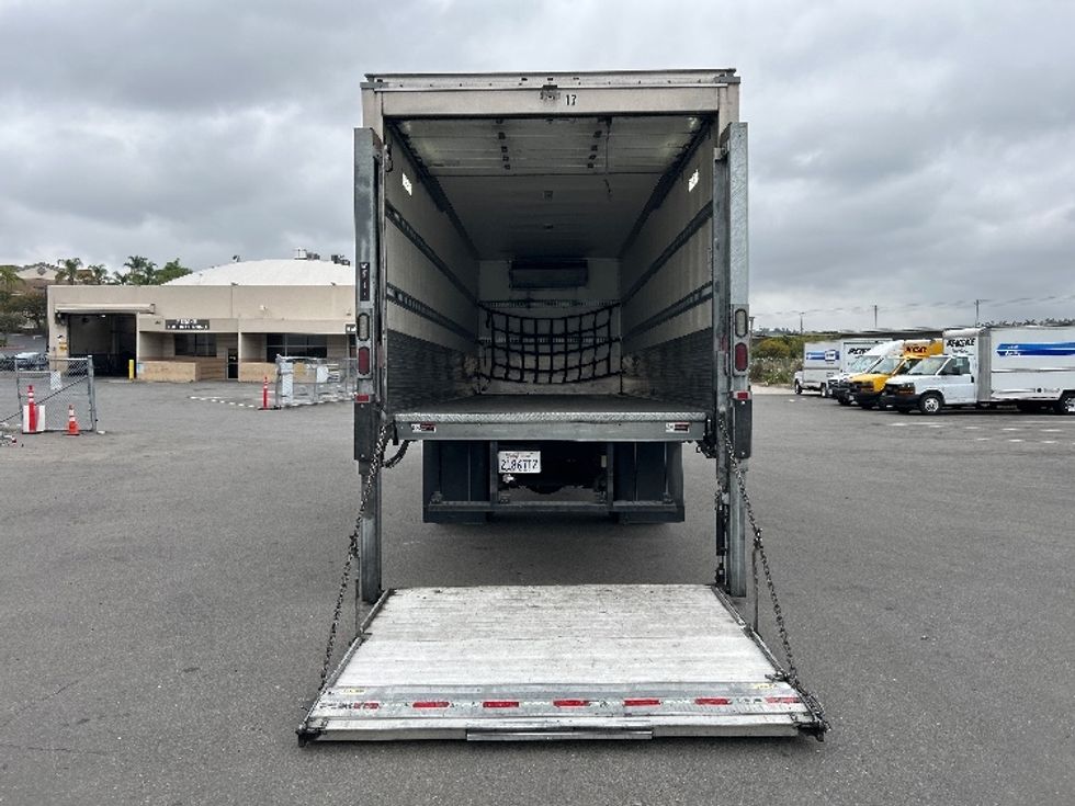 Refrigerated Truck-Light and Medium Duty Trucks-Hino-2019-338-San Diego-CA-85,111\n\t\tmiles-$ 57,000 - Image 8