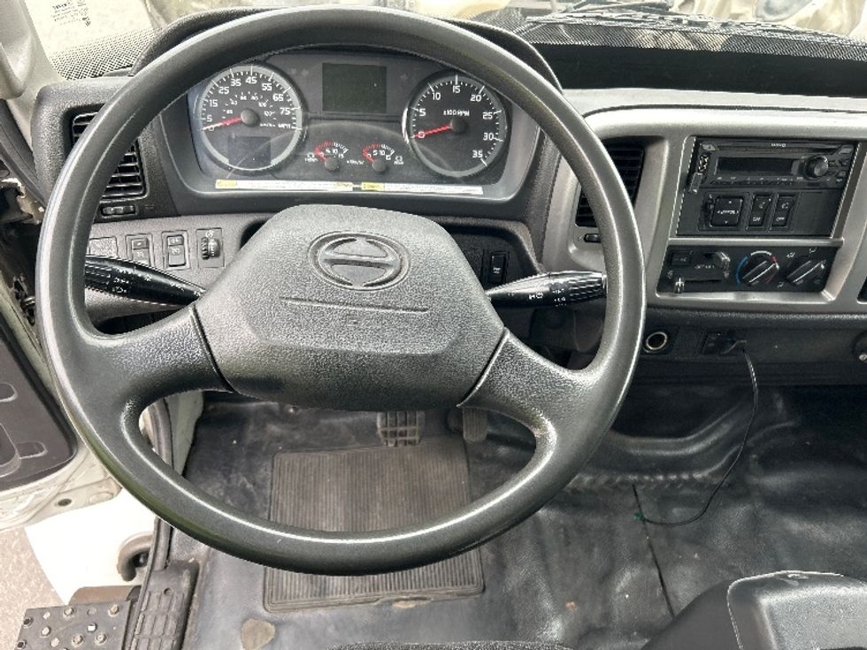 Refrigerated Truck-Light and Medium Duty Trucks-Hino-2019-338-San Diego-CA-85,160\n\t\tmiles-$ 50,750 - Image 15