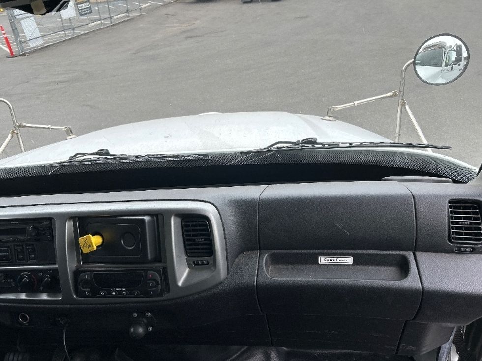 Refrigerated Truck-Light and Medium Duty Trucks-Hino-2019-338-San Diego-CA-85,160\n\t\tmiles-$ 50,750 - Image 17