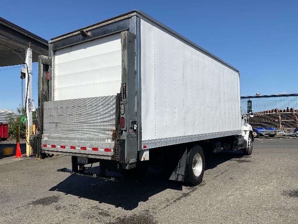 Refrigerated Truck-Light and Medium Duty Trucks-Hino-2019-338-Tacoma-WA-168,565\n\t\tmiles-$ 39,250 - Image 13