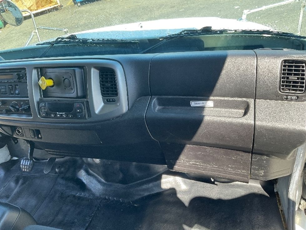 Refrigerated Truck-Light and Medium Duty Trucks-Hino-2019-338-Tacoma-WA-168,565\n\t\tmiles-$ 39,250 - Image 21