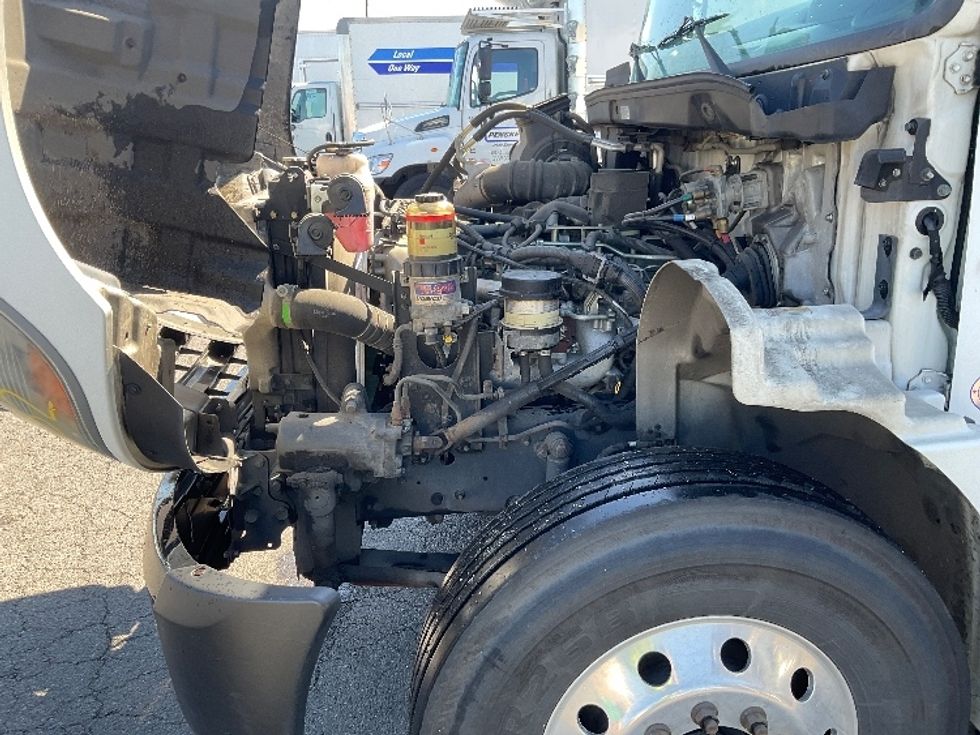 Refrigerated Truck-Light and Medium Duty Trucks-Hino-2019-338-Tacoma-WA-168,565\n\t\tmiles-$ 39,250 - Image 24