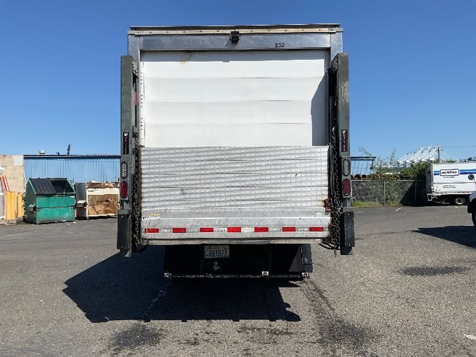 Refrigerated Truck-Light and Medium Duty Trucks-Hino-2019-338-Tacoma-WA-168,565\n\t\tmiles-$ 39,250 - Image 7