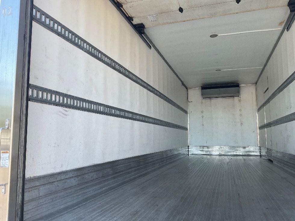 Refrigerated Truck-Light and Medium Duty Trucks-Hino-2019-338-Tampa-FL-246,323\n\t\tmiles-$ 38,750 - Image 11