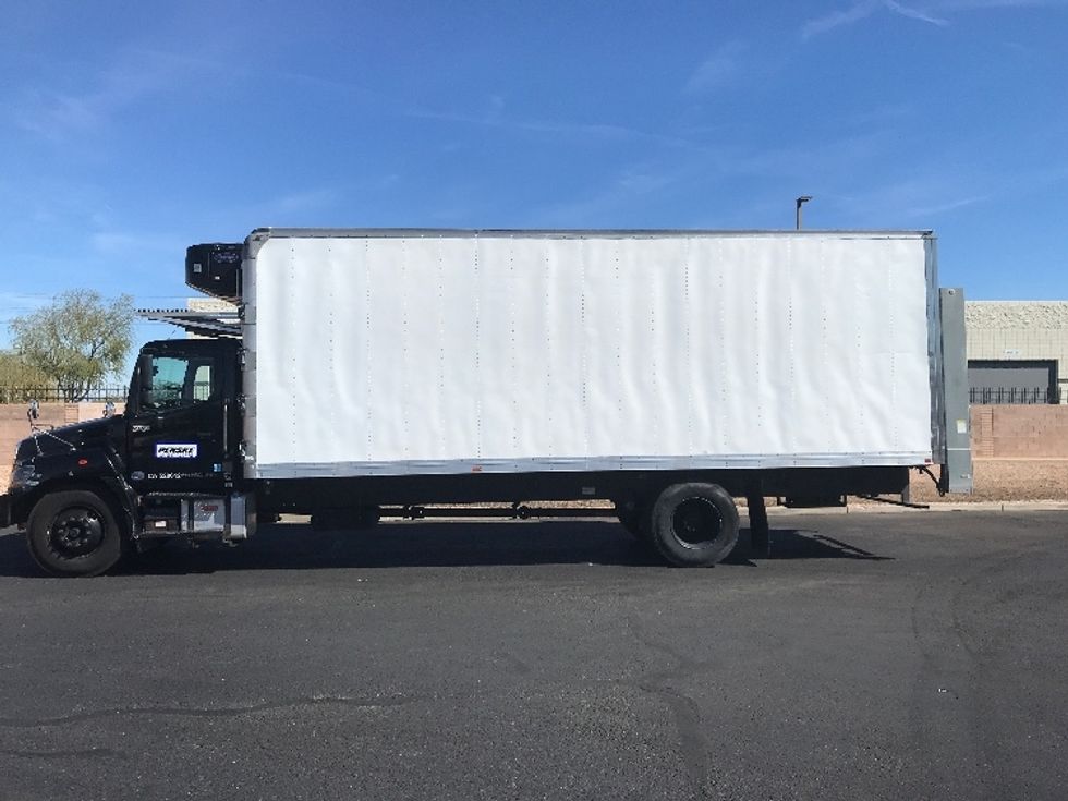 Refrigerated Truck-Light and Medium Duty Trucks-Hino-2019-338-Tempe-AZ-129,046\n\t\tmiles-$ 53,250 - Image 4