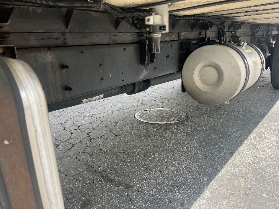 Refrigerated Truck-Light and Medium Duty Trucks-Hino-2019-338-Torrance-CA-100,648\n\t\tmiles-$ 56,750 - Image 5