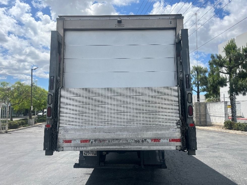 Refrigerated Truck-Light and Medium Duty Trucks-Hino-2019-338-Torrance-CA-100,648\n\t\tmiles-$ 56,750 - Image 7