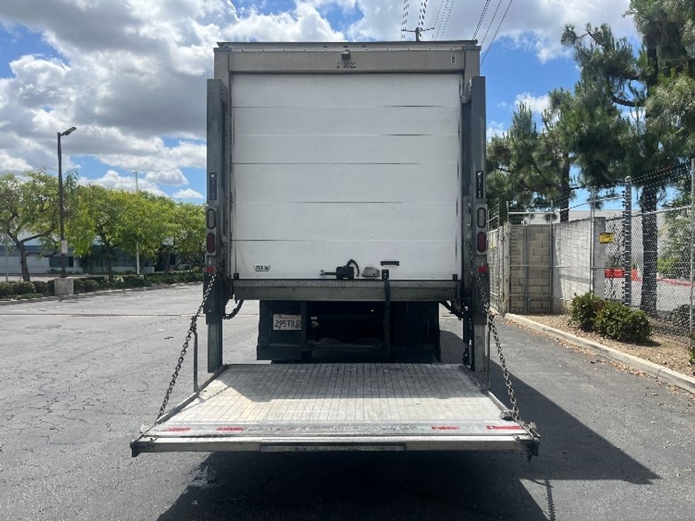 Refrigerated Truck-Light and Medium Duty Trucks-Hino-2019-338-Torrance-CA-100,648\n\t\tmiles-$ 56,750 - Image 9
