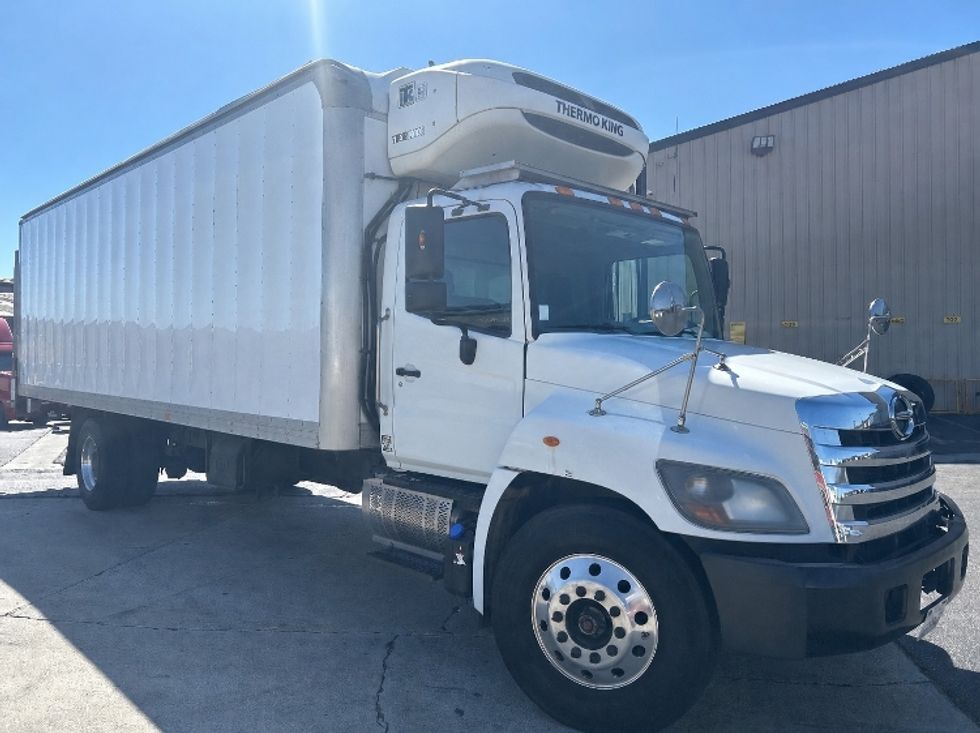 Refrigerated Truck-Light and Medium Duty Trucks-Hino-2019-338-Torrance-CA-101,374\n\t\tmiles-$ 55,250 - Image 1