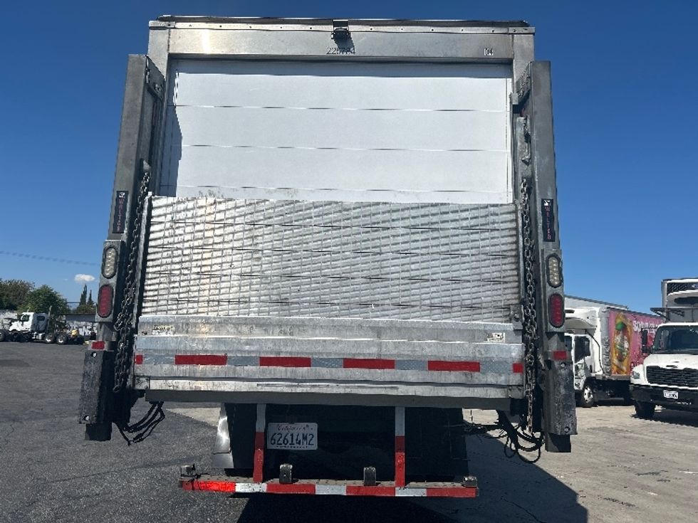 Refrigerated Truck-Light and Medium Duty Trucks-Hino-2019-338-Torrance-CA-101,374\n\t\tmiles-$ 55,250 - Image 7