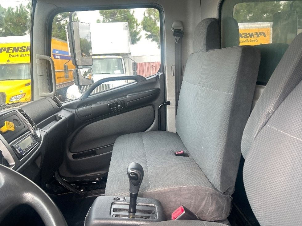Refrigerated Truck-Light and Medium Duty Trucks-Hino-2019-338-Torrance-CA-177,770\n\t\tmiles-$ 47,000 - Image 19