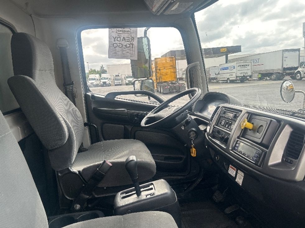 Refrigerated Truck-Light and Medium Duty Trucks-Hino-2019-338-Torrance-CA-177,770\n\t\tmiles-$ 47,000 - Image 22