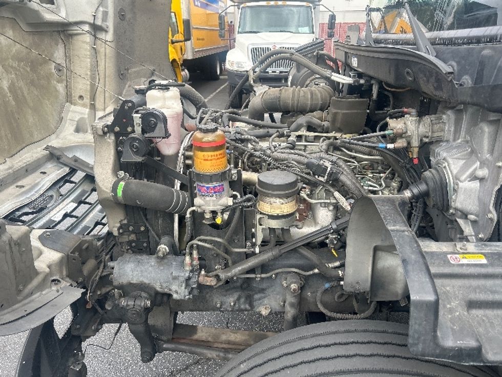 Refrigerated Truck-Light and Medium Duty Trucks-Hino-2019-338-Torrance-CA-177,770\n\t\tmiles-$ 47,000 - Image 24