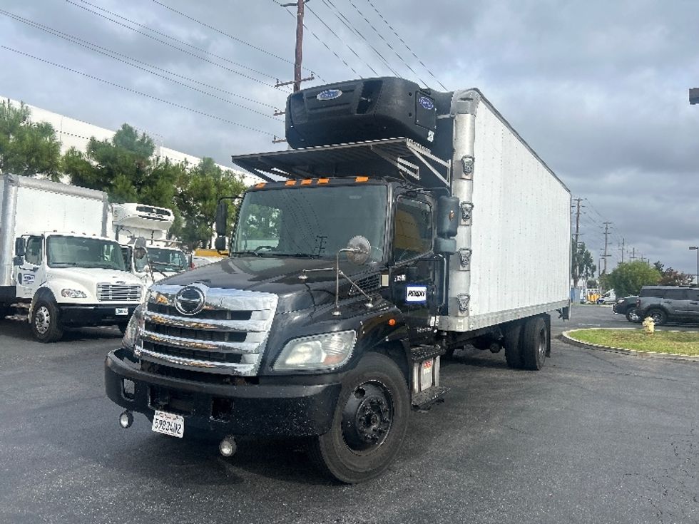 Refrigerated Truck-Light and Medium Duty Trucks-Hino-2019-338-Torrance-CA-177,770\n\t\tmiles-$ 47,000 - Image 3