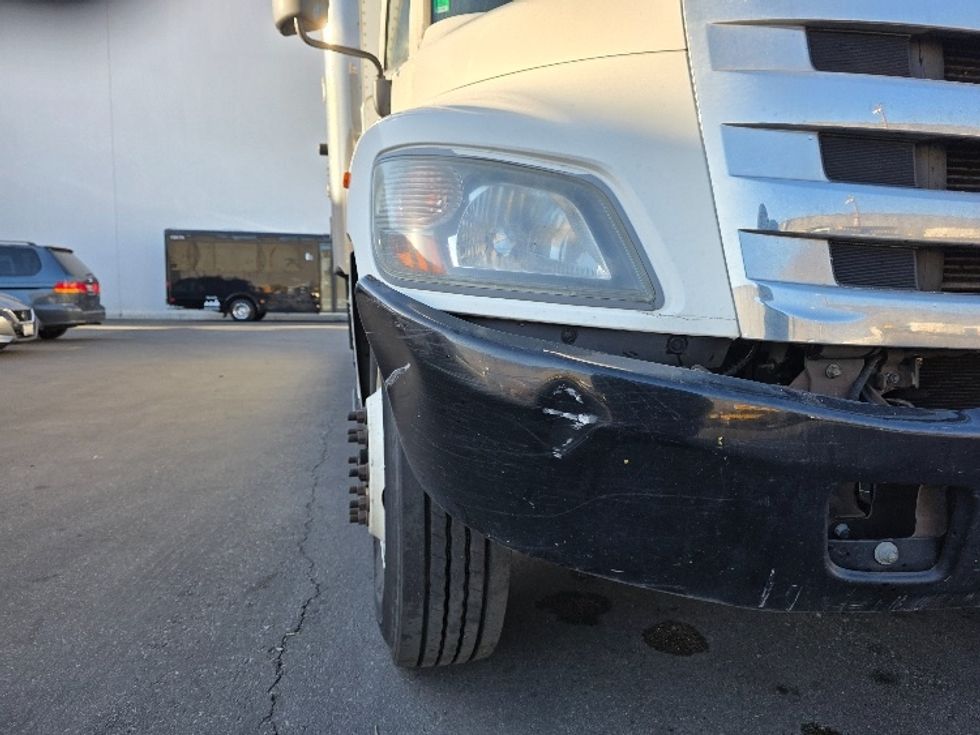 Refrigerated Truck-Light and Medium Duty Trucks-Hino-2019-338-Torrance-CA-204,202\n\t\tmiles-$ 38,500 - Image 27