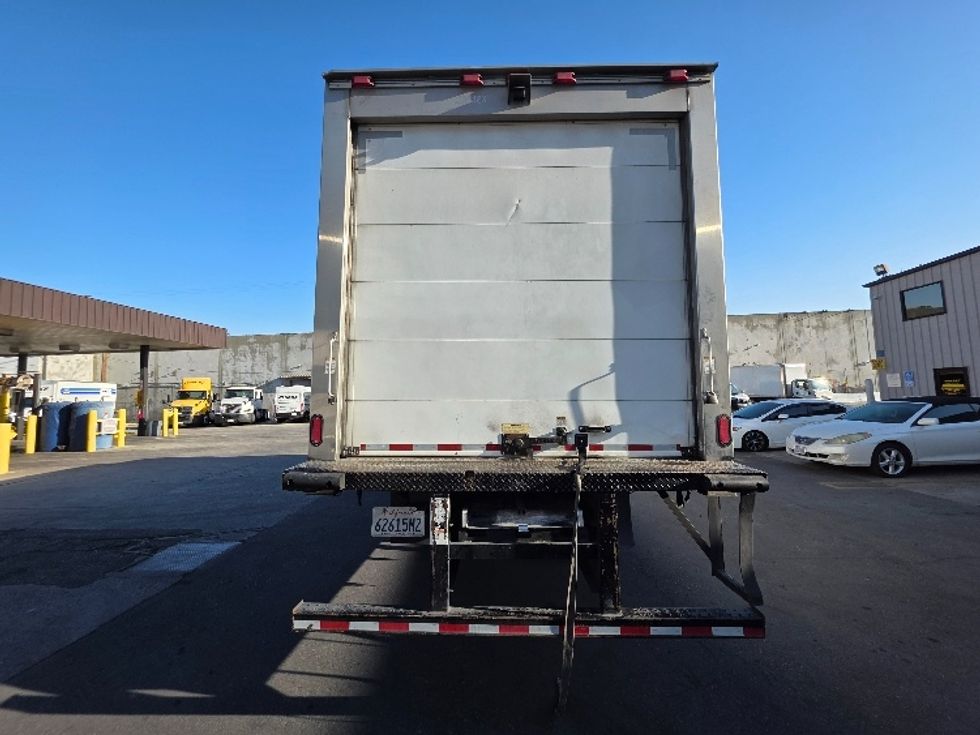Refrigerated Truck-Light and Medium Duty Trucks-Hino-2019-338-Torrance-CA-204,202\n\t\tmiles-$ 38,500 - Image 7