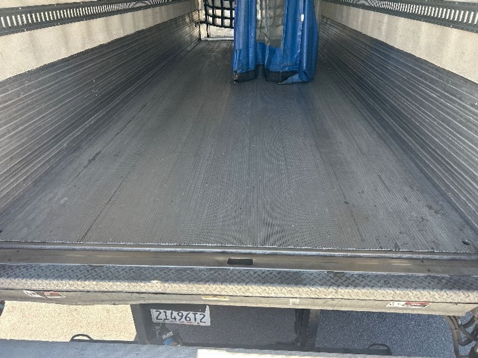 Refrigerated Truck-Light and Medium Duty Trucks-Hino-2019-338-Torrance-CA-88,948\n\t\tmiles-$ 58,000 - Image 10