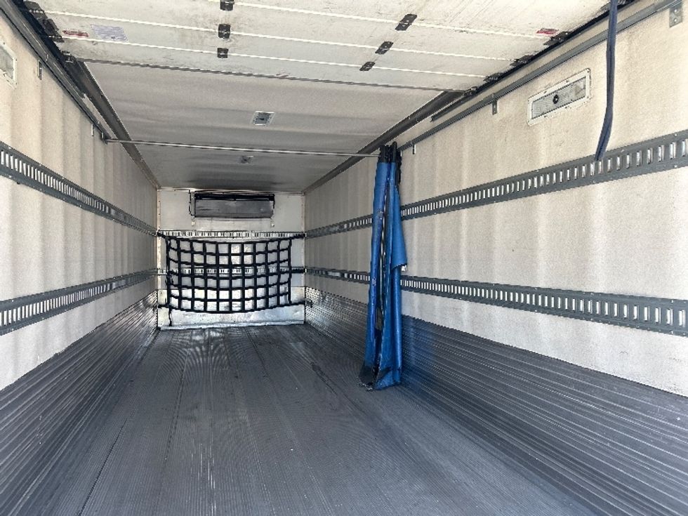 Refrigerated Truck-Light and Medium Duty Trucks-Hino-2019-338-Torrance-CA-88,948\n\t\tmiles-$ 58,000 - Image 12