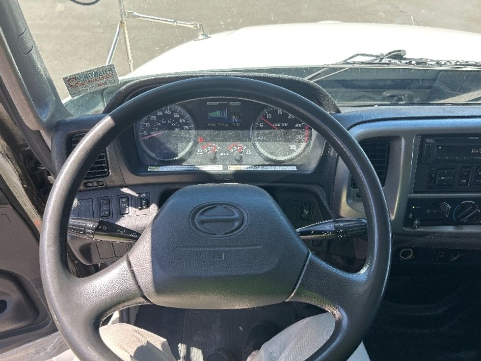 Refrigerated Truck-Light and Medium Duty Trucks-Hino-2019-338-Torrance-CA-88,948\n\t\tmiles-$ 58,000 - Image 18