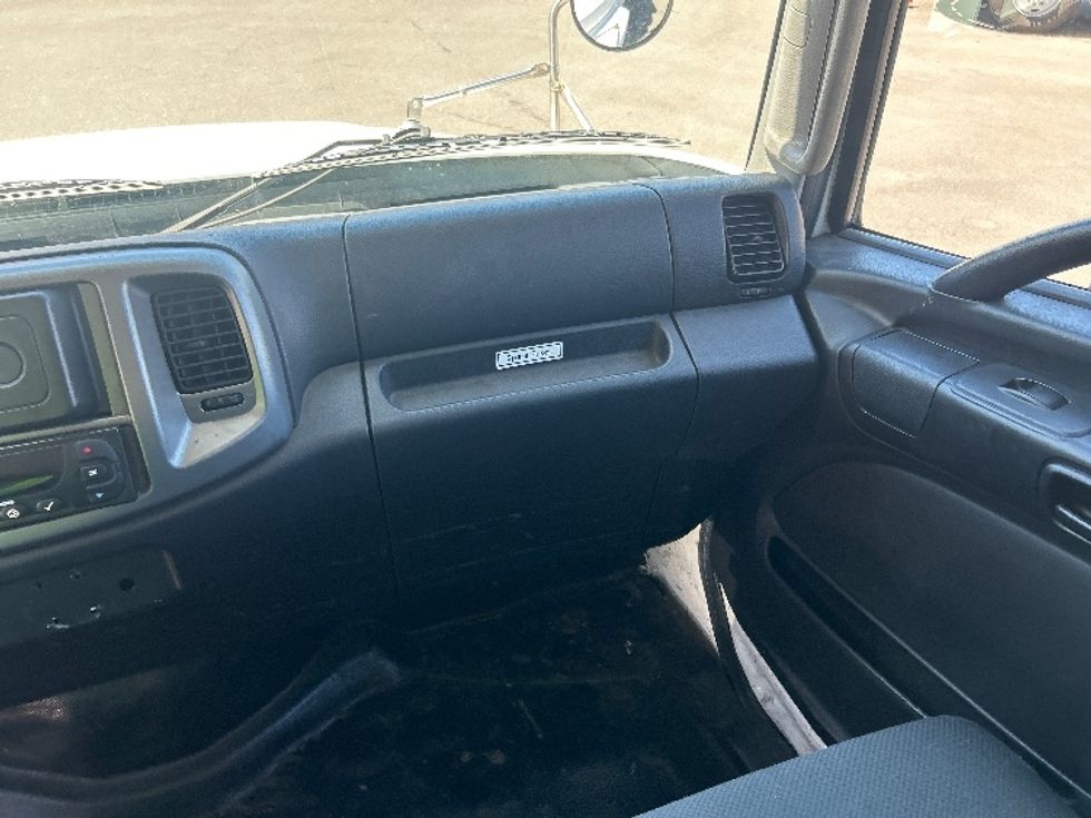 Refrigerated Truck-Light and Medium Duty Trucks-Hino-2019-338-Torrance-CA-88,948\n\t\tmiles-$ 58,000 - Image 21