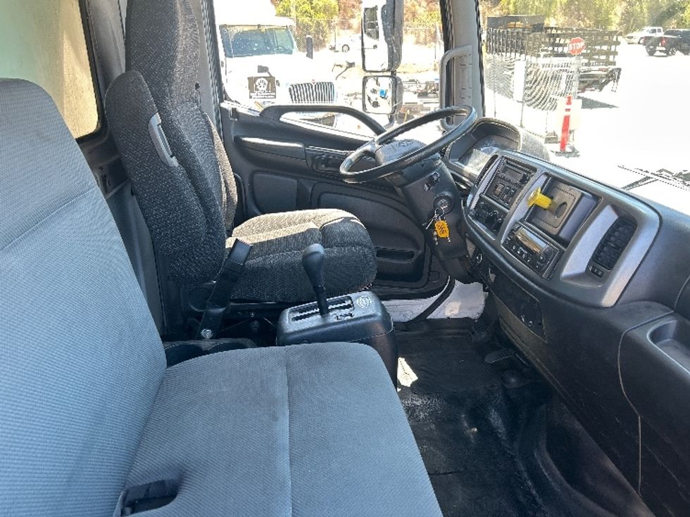Refrigerated Truck-Light and Medium Duty Trucks-Hino-2019-338-Torrance-CA-88,948\n\t\tmiles-$ 58,000 - Image 22