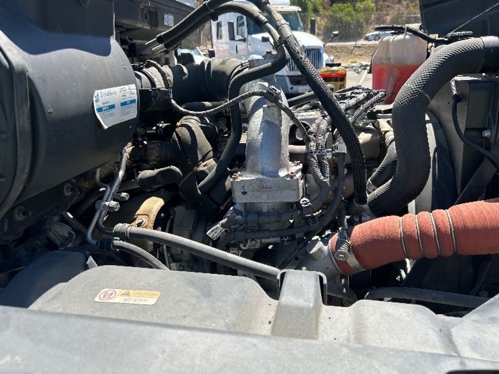 Refrigerated Truck-Light and Medium Duty Trucks-Hino-2019-338-Torrance-CA-88,948\n\t\tmiles-$ 58,000 - Image 23