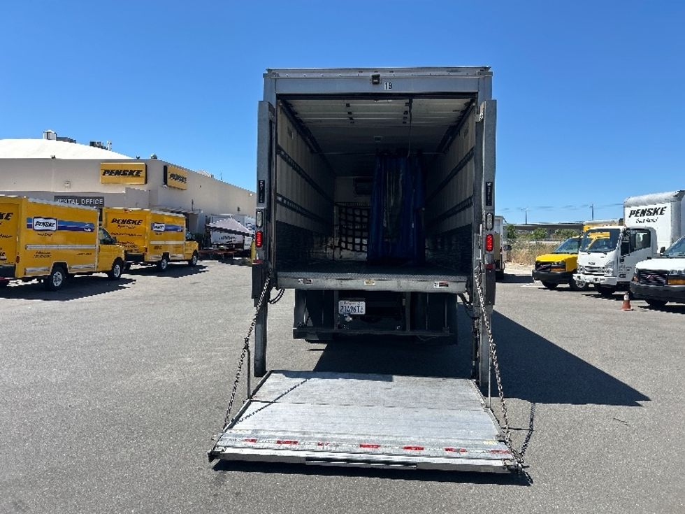 Refrigerated Truck-Light and Medium Duty Trucks-Hino-2019-338-Torrance-CA-88,948\n\t\tmiles-$ 58,000 - Image 9