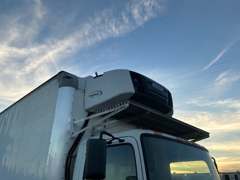 Refrigerated Truck-Light and Medium Duty Trucks-Hino-2019-338-West Sacramento-CA-105,409\n\t\tmiles-$ 48,750 - Image 24